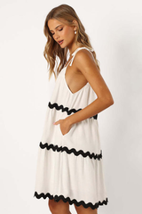 Colorblock Ripple Trim Loose Fit A-Line Midi Slip Dresses-Beige