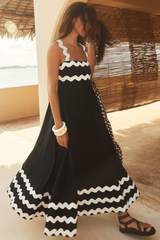 Colorblock Ripple Trim Vacation Slip Maxi Dresses-Black
