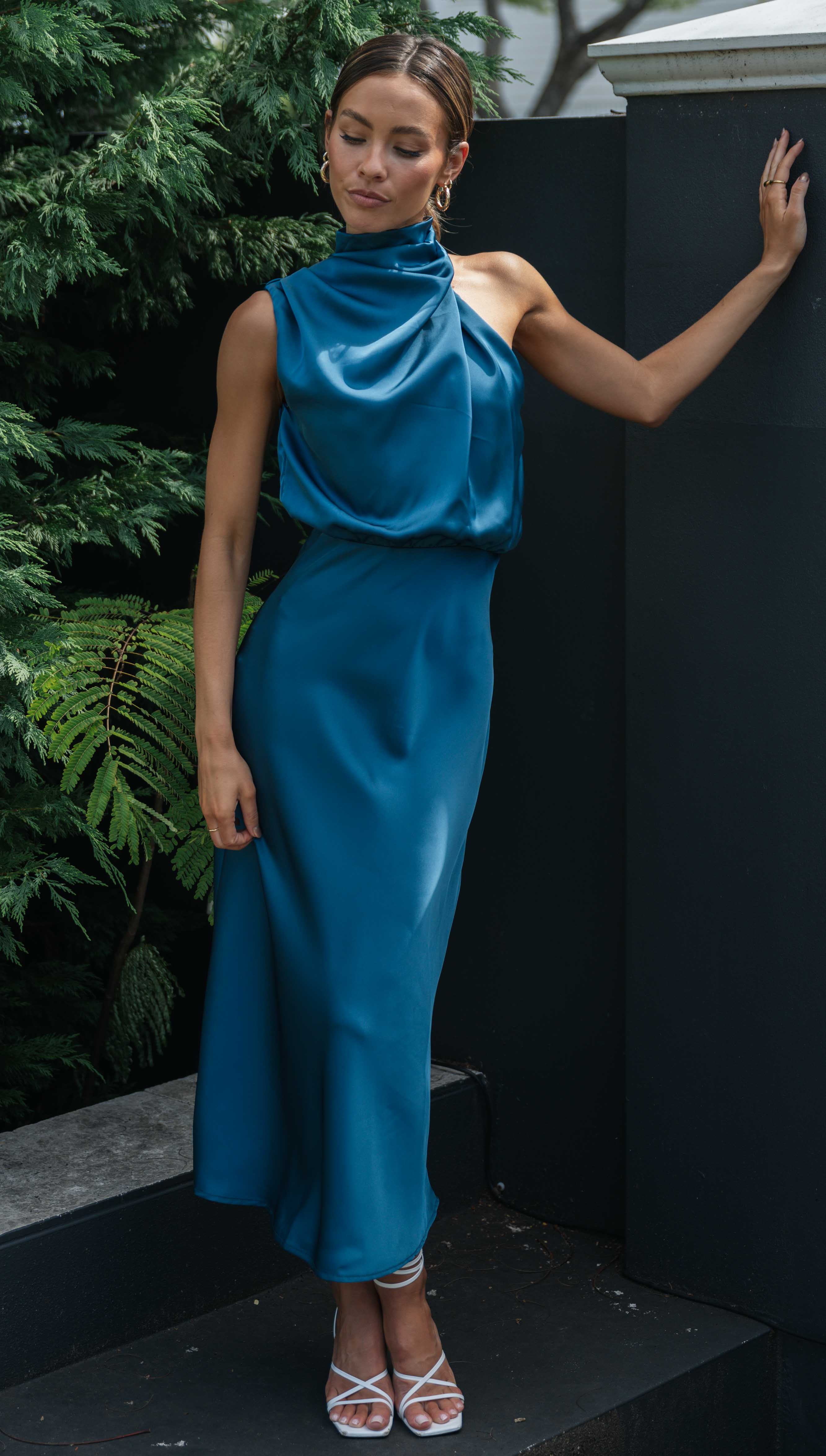 Turtleneck Sleeveless Satin Midi Dresses