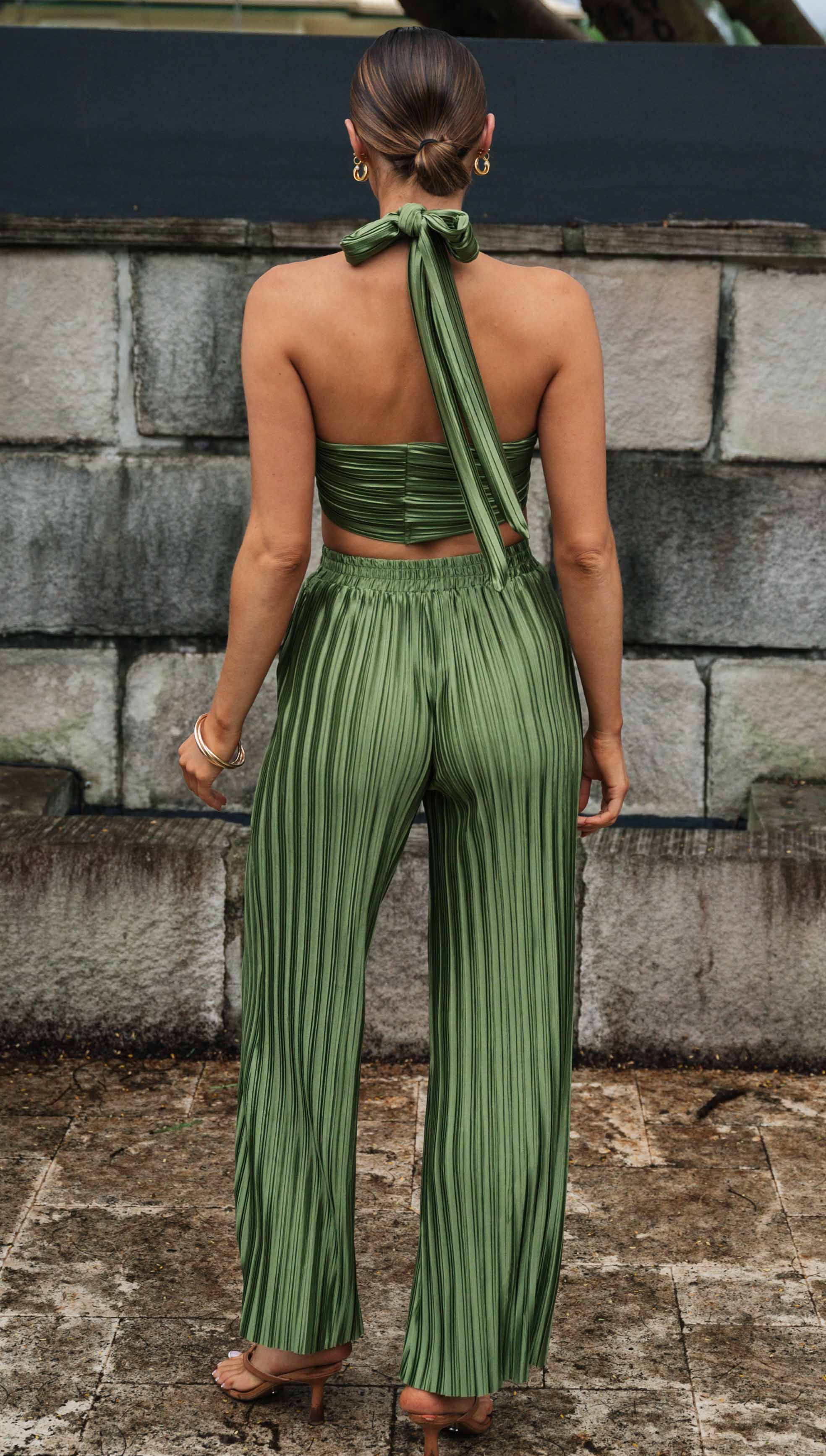 Two Piece Pleated Halter Pant Set