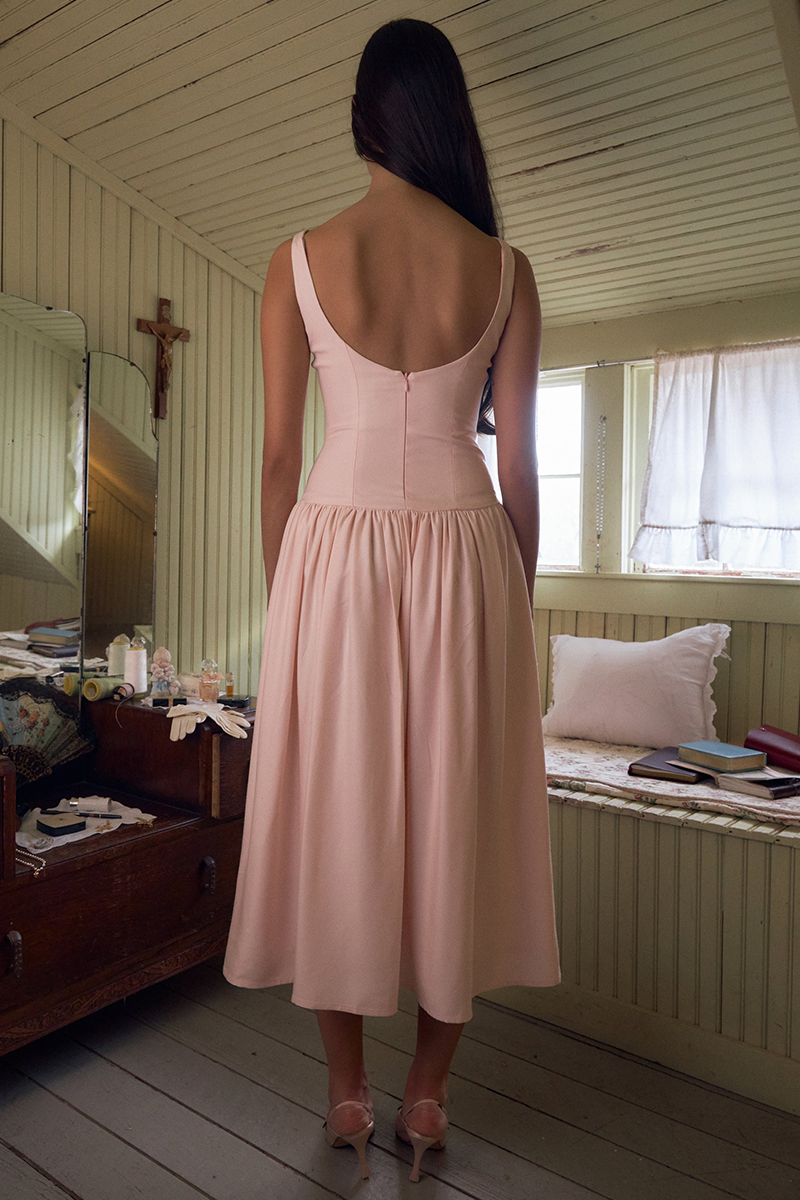 Boat Neck Button Up Cinch Waist Backless Pleated Hem Sleeveless Midi Dresses-Pink