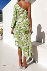 Y2K Fashions One Shoulder Print Irregular Ruffle Slit Midi Dresses