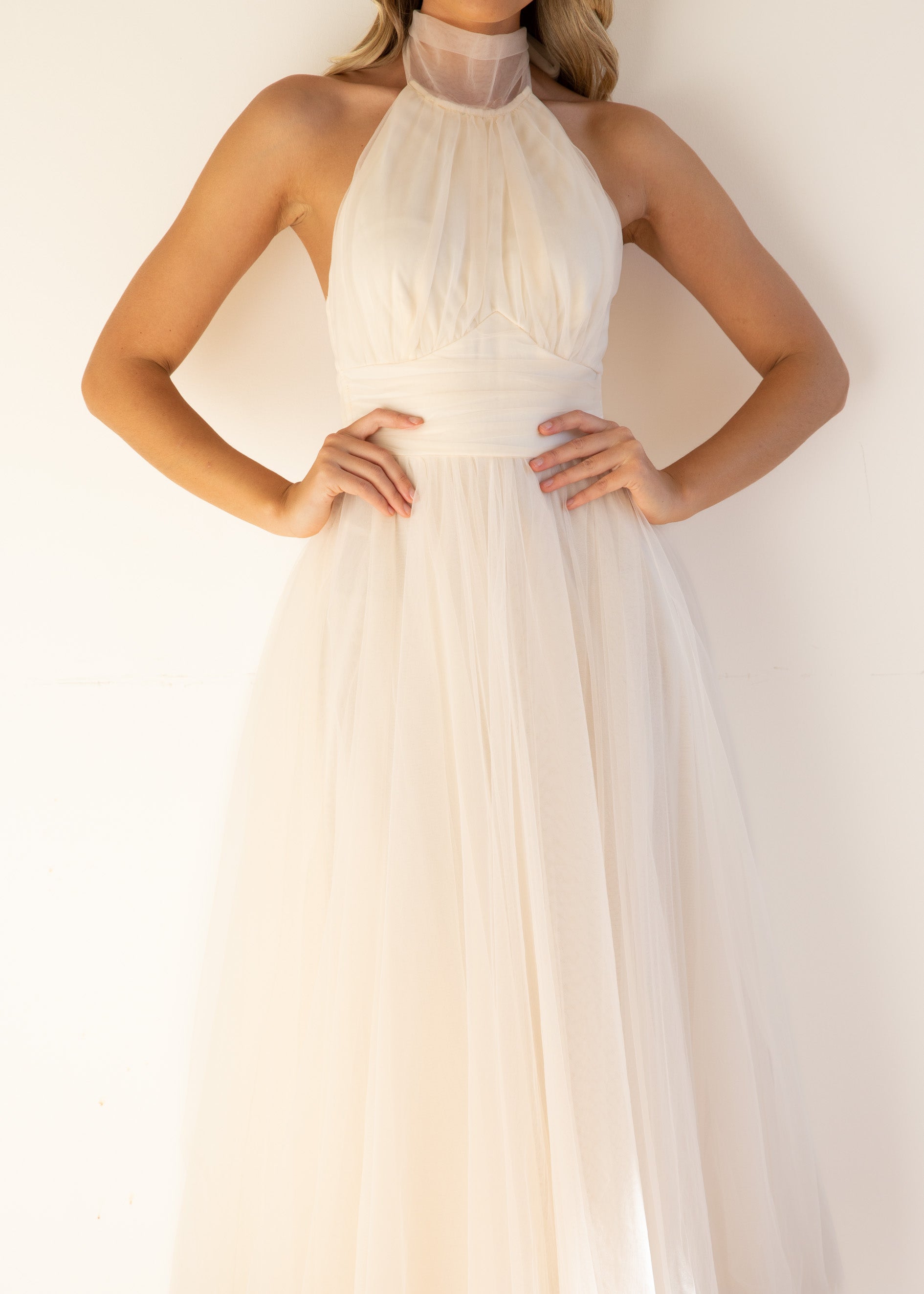 Tulle Halter Bow Backless Prom Maxi Dresses