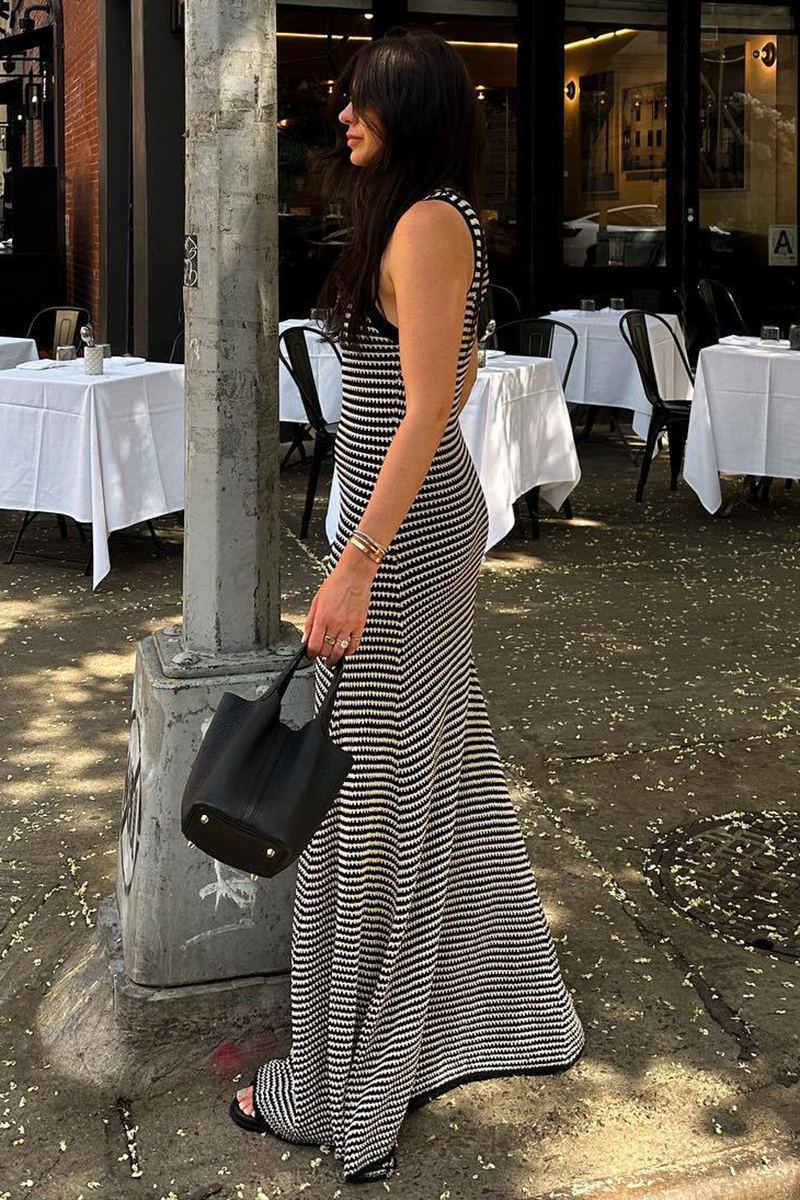 Striped Pattern Round Neck Slim Fit Knit Maxi Tank Dresses-Black