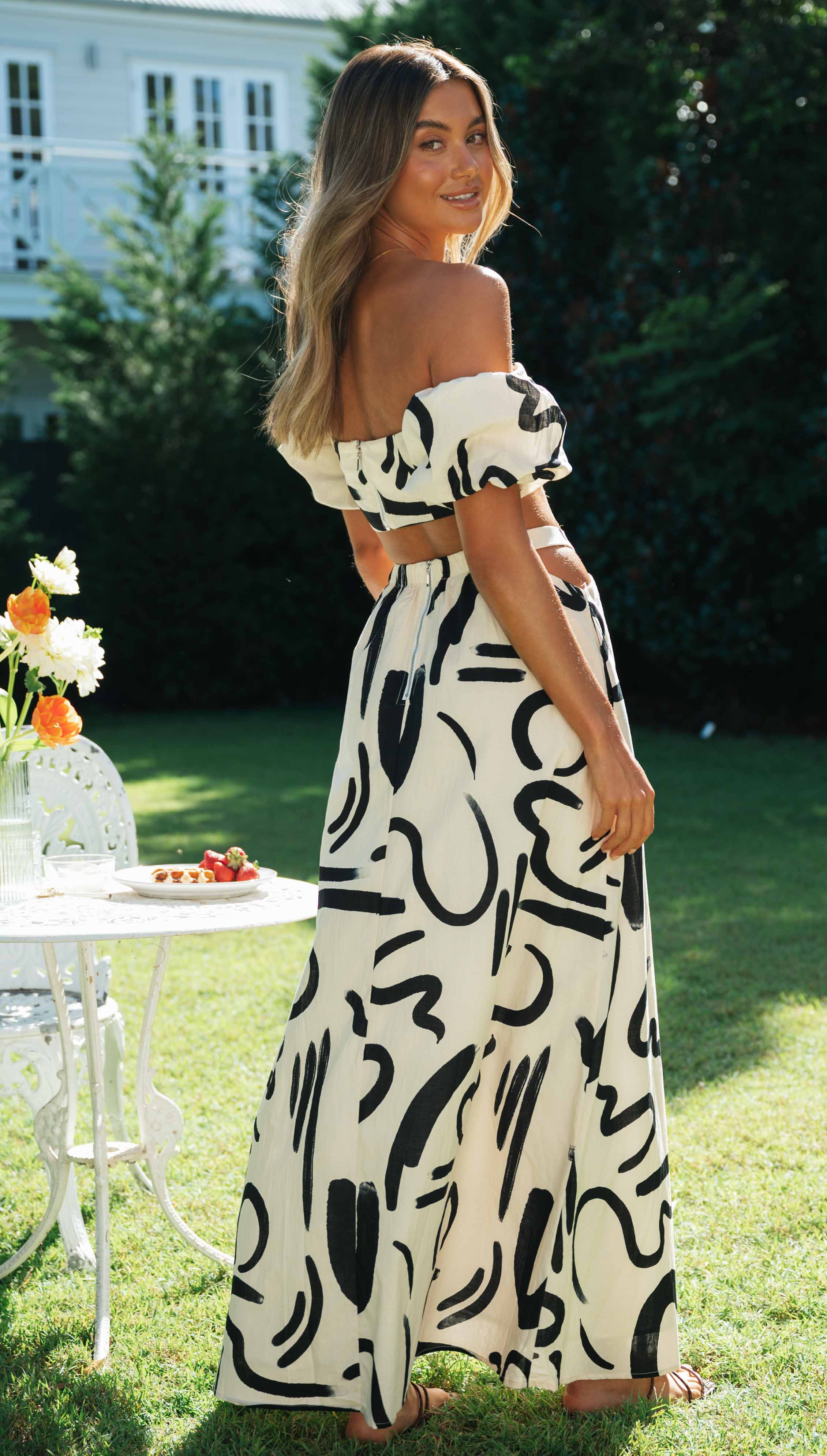 Doodle Printed Off-shoulder Maxi Dress Matching Set