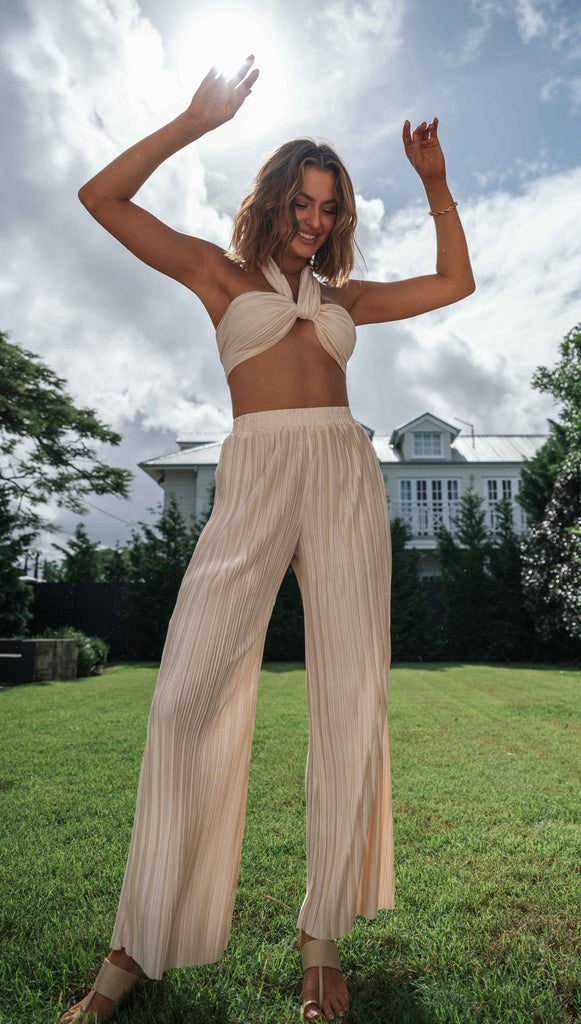 Two Piece Pleated Halter Pant Set